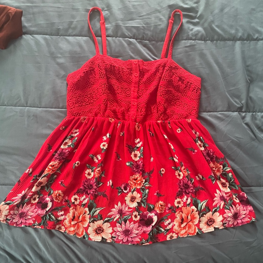 Torrid Red Fit and Flare Tank w/ Crochet Lace detail  SZ 00